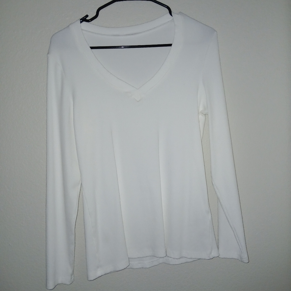 Elegant White V-Neck Women's Top